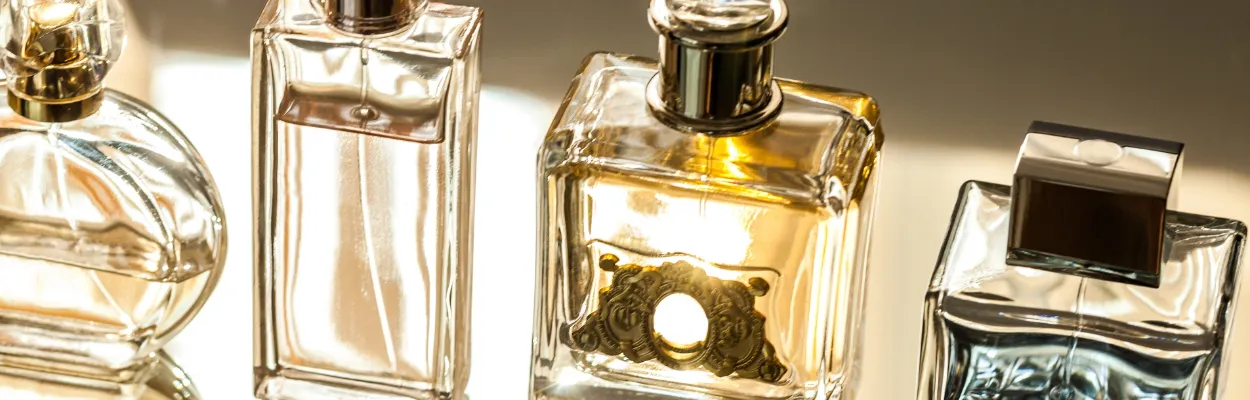 Flakony perfum bez opakowania oryginalnego