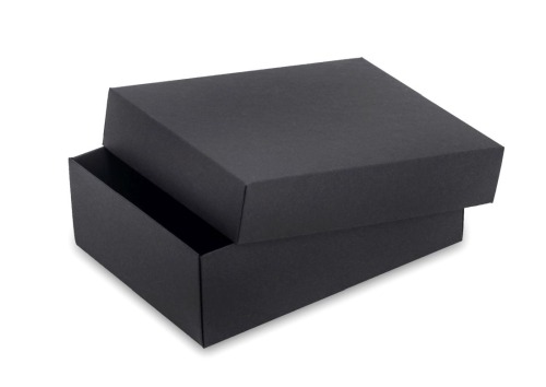 czarne pudełko tekturowe