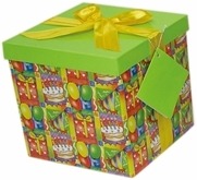 kolorowe pudełko prezentowe