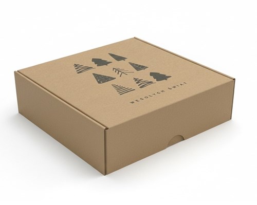 Kraftowy karton fasonowy z nadrukiem choinek, idealny do paczek i prezentów świątecznych.