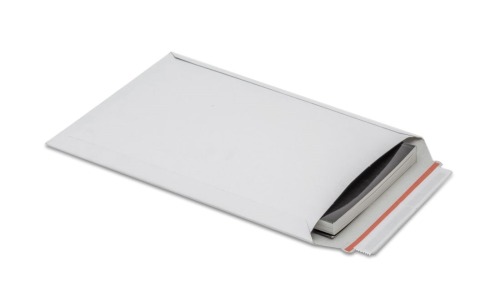 Koperta kartonowa biała 295x375mm z paskiem samoprzylepnym