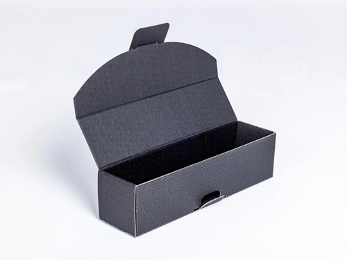 karton na wino, karton ozdobny, opakowanie 4W, pudełko na butelkę, czarny karton