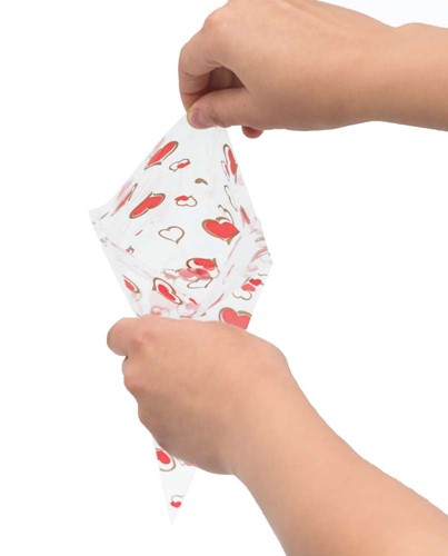 Rożek Celofanowy Szpic Serca 15x40cm