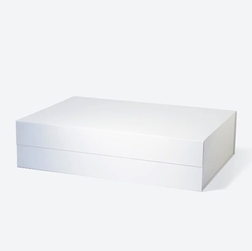 Duże białe pudełko magnetyczne XXL Medium 600×440×152 mm z zamknięciem magnetycznym z połowiczną klapą.