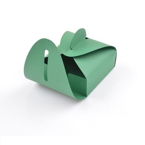 zielone opakowanie z tektury