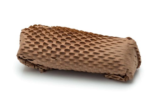 Kraftowy papier nacinany - leżąca rolka