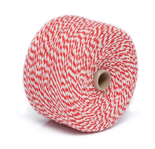 Szpula biało-czerwonego sznurka bawełnianego