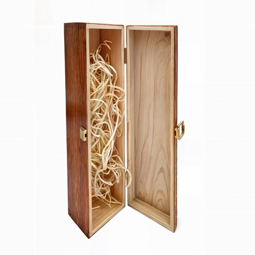 drewniane pudełko na wino