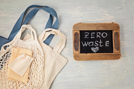 Zero waste i ekologiczne pakowanie paczek - jak pakować eko?