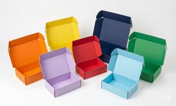 Pudełka kolorowe
