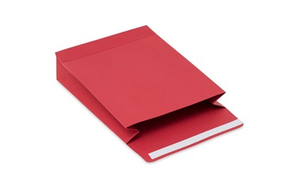 Czerwona koperta kartonowa