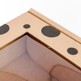 Karton z okienkiem KROPKI 280x180x80 mm