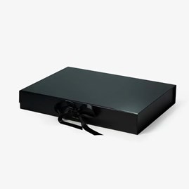 Czarne pudełko magnetyczne z oknem 380×280×60 mm ze wstążką