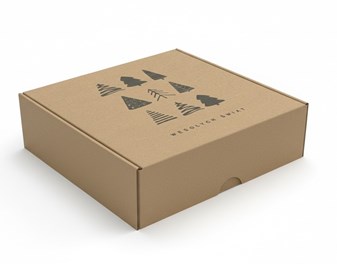 Kraftowy karton fasonowy z nadrukiem choinek, idealny do paczek i prezentów świątecznych.