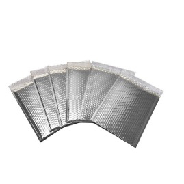 Srebrna koperta metaliczna z folią bąbelkową H18