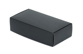 czarne opakowanie laminowane