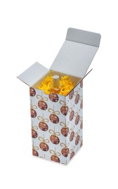 Pudełko świąteczne w kolorze białym z czerwonymi bombkami