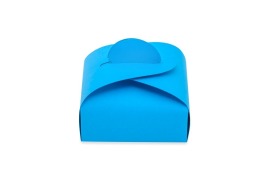 pudełko z tektury na prezent