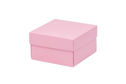 różowe pudełko z wieczkiem