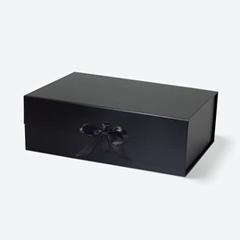 Czarne pudełko magnetyczne 305×203×102 mm ze wstążką