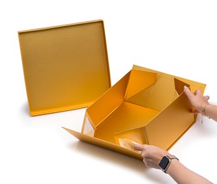 Pudełko Prezentowe z wiekiem 300x300x140 złoty składane opakowanie