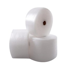 Folia bąbelkowa 30cm x 50m B1 z bąblami 10mm do ochrony drobnych przedmiotów.