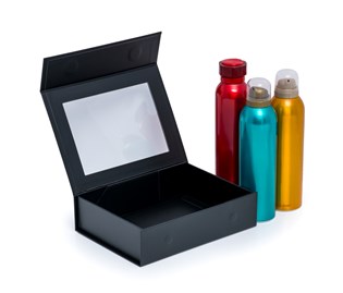 Pudełko Magnetyczne Czarne z okienkiem 200x150x55mm(zew) B6 Prezentowe