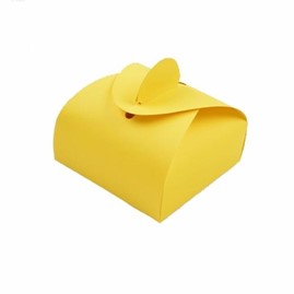 pudełko prezentowe z tektury