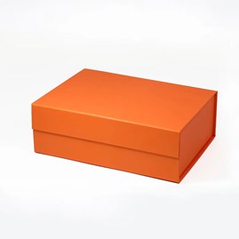 pudelko-medium-pomaranczowe-magnes