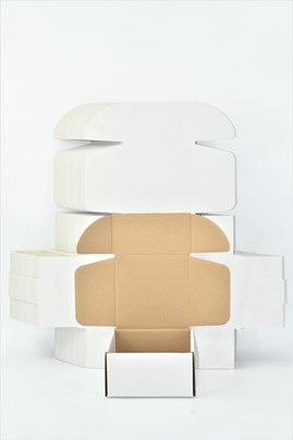 Pakiet - Karton wykr. 200x150x150mm Biały - 100szt