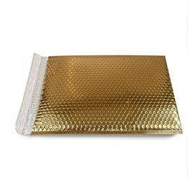 Złote koperty metaliczne